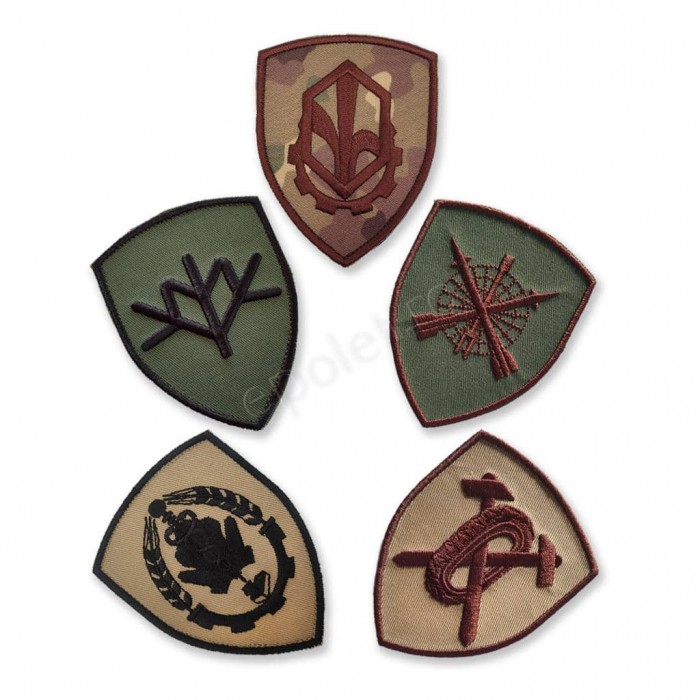 Emblema semn de arma forte terestre