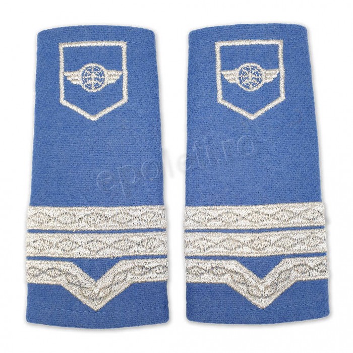 Grade oras maistri militari forte terestre